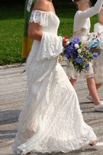 Trouwjurk (Lillian West)