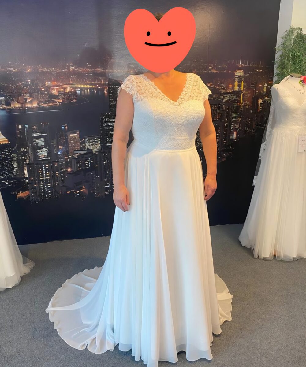 Bruidsjurk Ivory van Anneke & John bruidsmode - Nieuw!