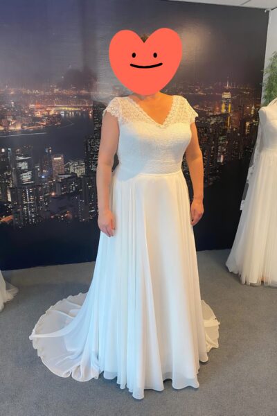 Bruidsjurk Ivory van Anneke & John bruidsmode - Nieuw!