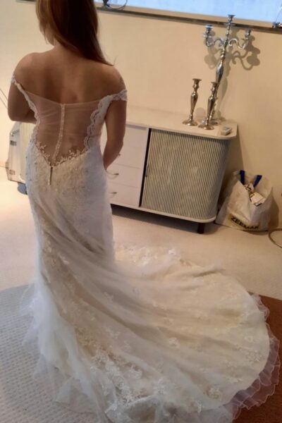 Gloednieuwe jurk van Sophia Tolli!