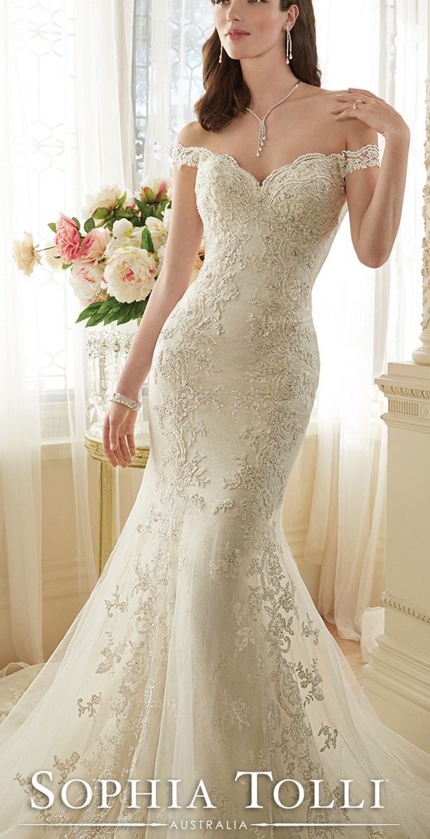 Gloednieuwe jurk van Sophia Tolli!