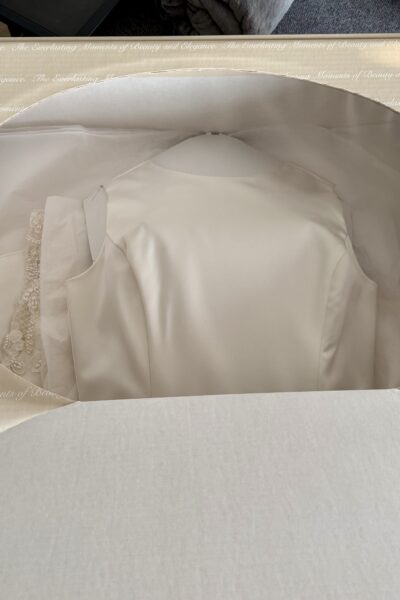 Vintage 1998 Jessica McClintock Full-Length Shift Dress – Sheer Lace & Pearl Detail