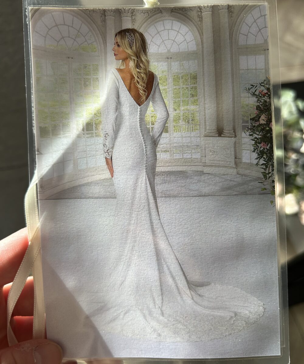 Trouwjurk incl sluier(nieuw en ongedragen)