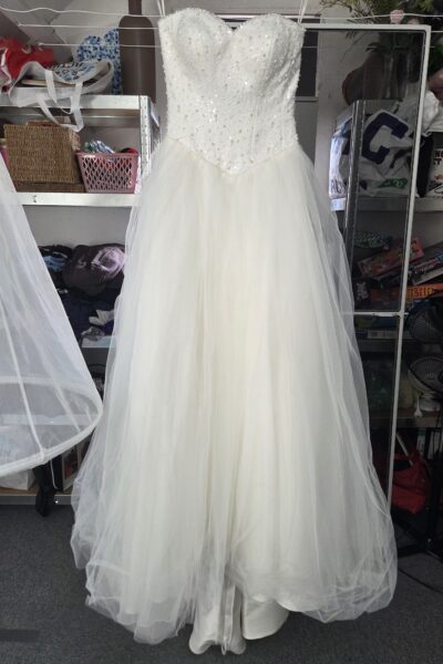 Prachtige trouwjurk NIEUW