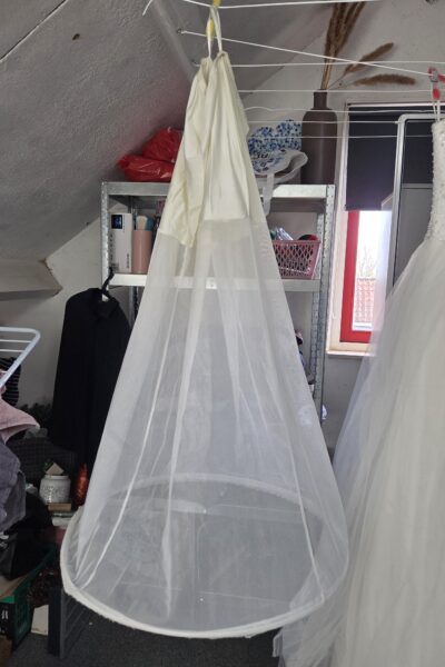 Prachtige trouwjurk NIEUW