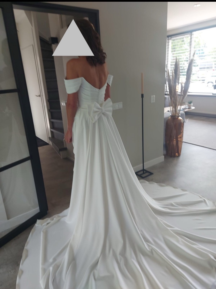 Tijdloze, elegante trouwjurk