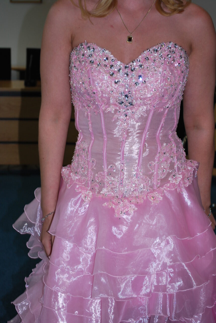 Unieke Roze trouwjurk met korset
