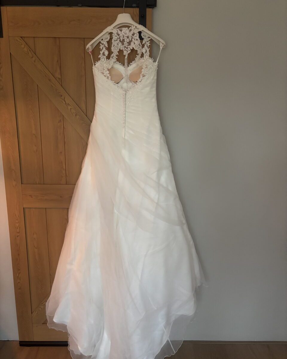 Prachtige trouwjurk van Weddings
