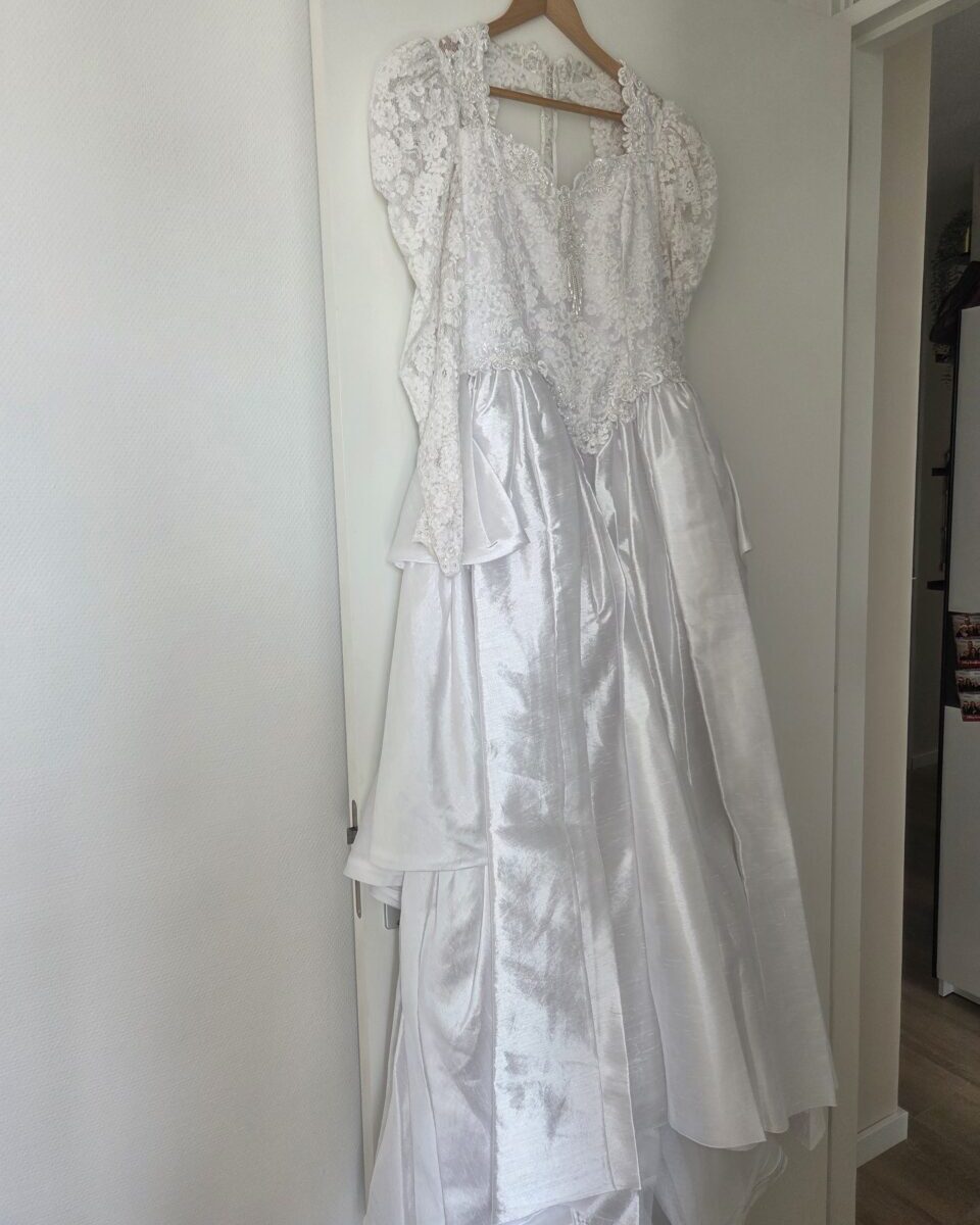 Prachtige Pronovias Trouwjurk met kant & parels