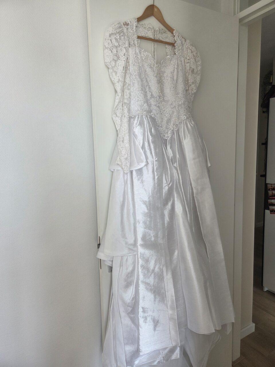 Prachtige Pronovias Trouwjurk met kant & parels
