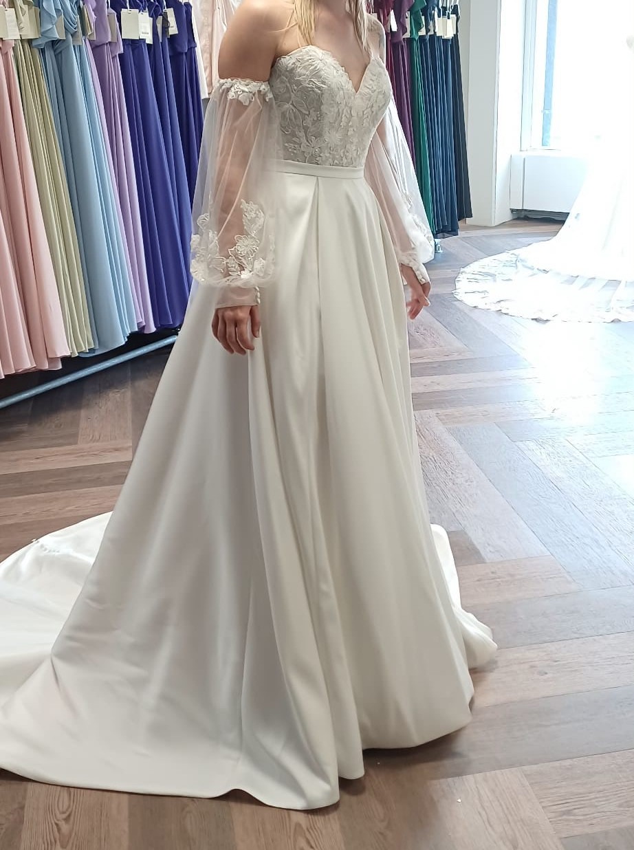 JORDYN WED2B 3-delige trouwjurk