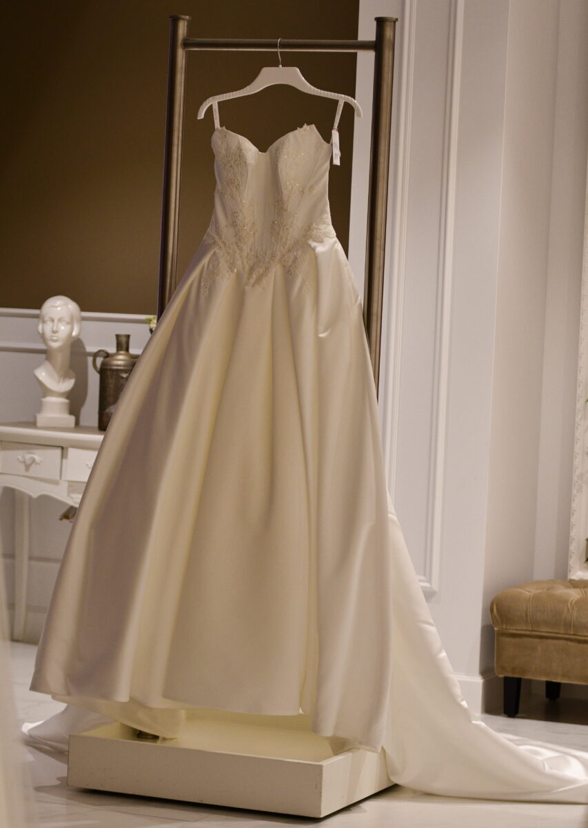 Elysee Geneva Gowen trouwjurk