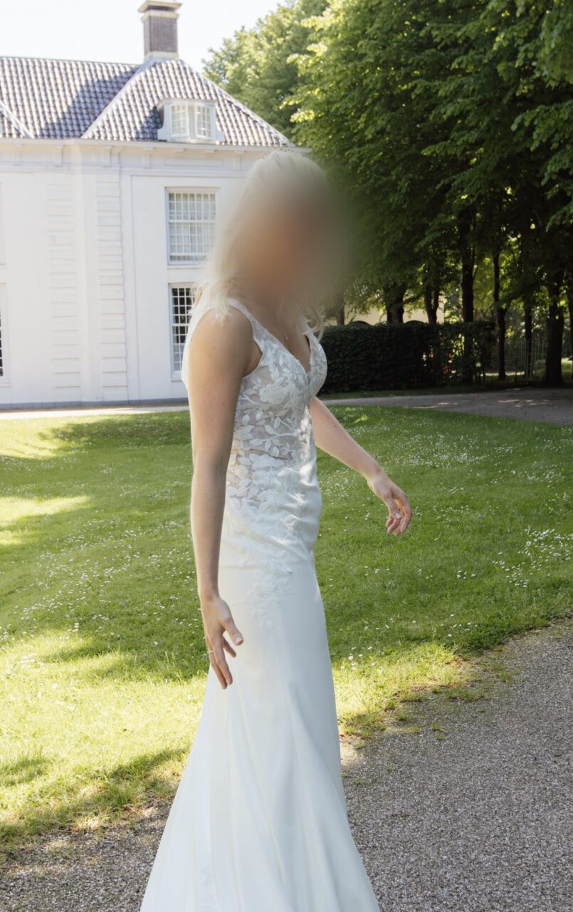Trouwjurk Unique Bridal (Nieuw: 1595 euro)