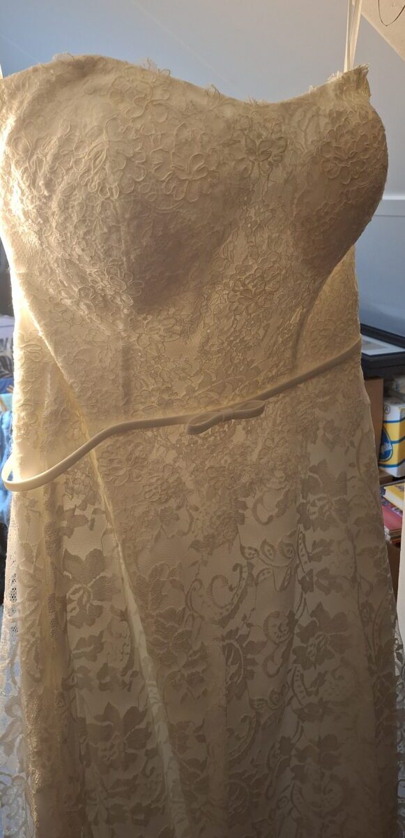 Trouwjurk maat 44/46