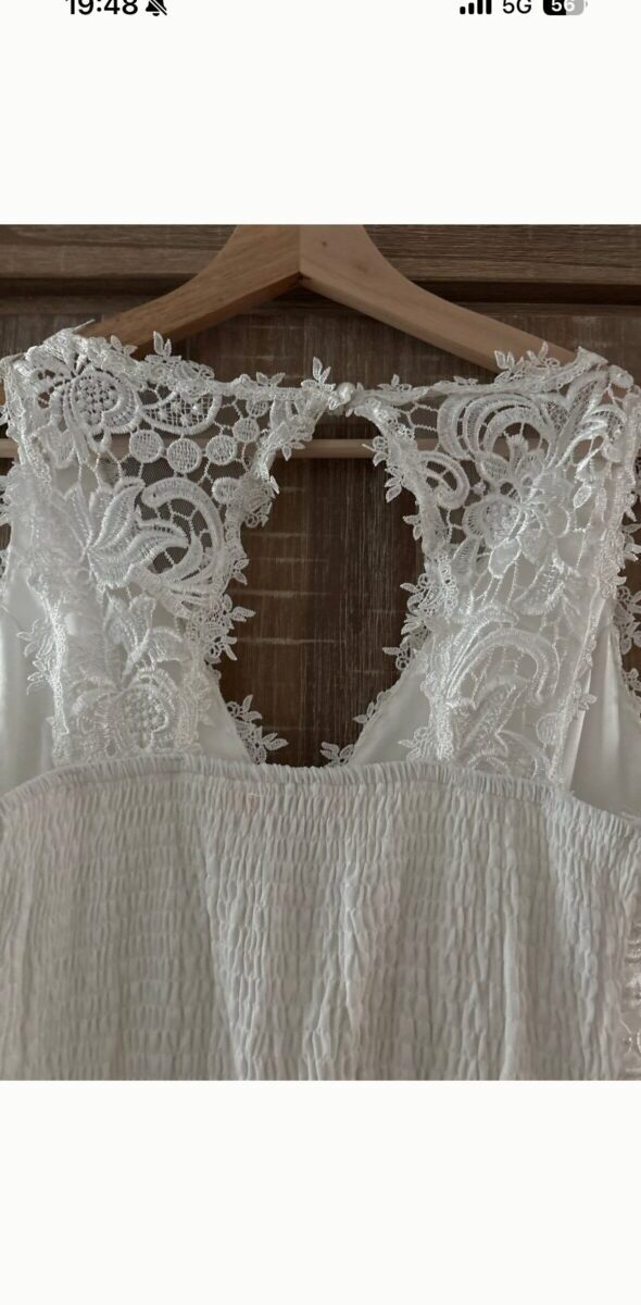 Prachtige elegante trouwjurk
