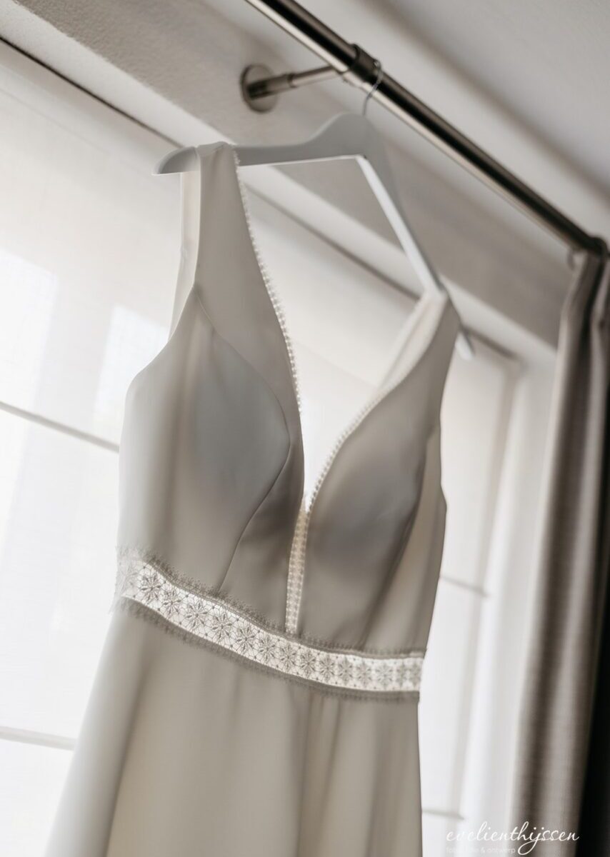 Klassieke elegante trouwjurk