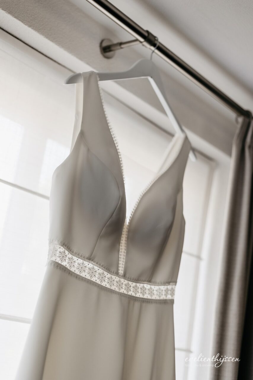 Klassieke elegante trouwjurk