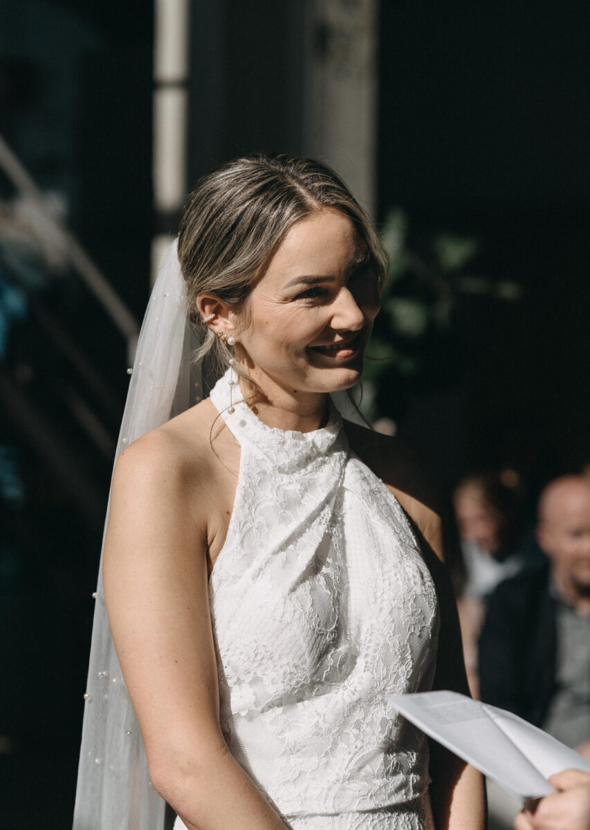 Made with Love Hallie trouwjurk – maat 36 – inclusief parelsluier & Lace Tie