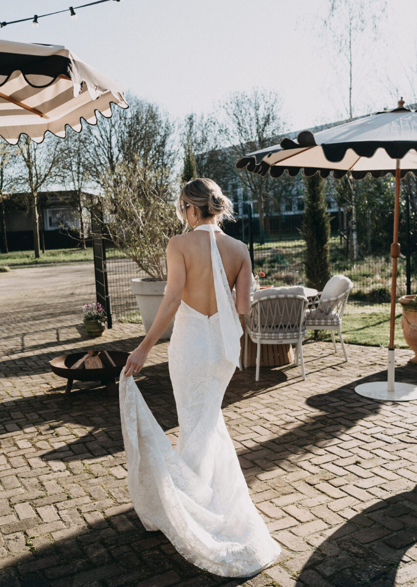 Made with Love Hallie trouwjurk – maat 36 – inclusief parelsluier & Lace Tie