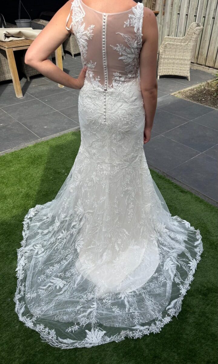 Ongedragen schitterende trouwjurk van Luna Novias